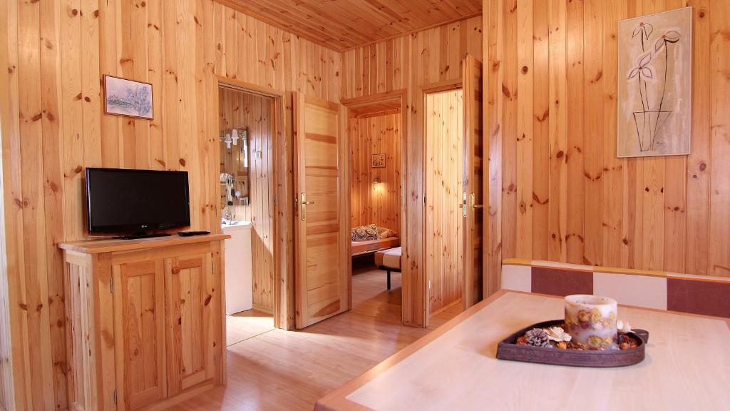 Vilanova de Prades Camping Bungalow Serra De Prades Resort חדר תמונה